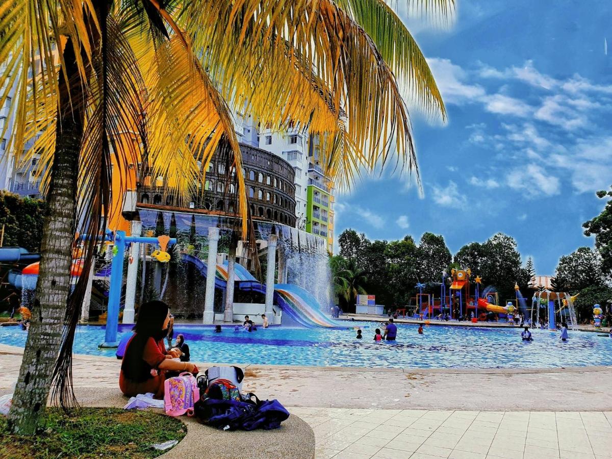 B&B Malacca - Water Splashin Themepark Lagoon Resort Melaka City - By YouBNB Homestay Melaka - Bed and Breakfast Malacca