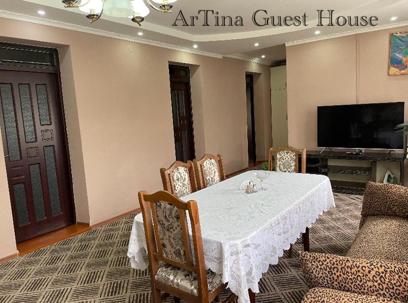 B&B Tatev - ARTINA Guest House - Bed and Breakfast Tatev