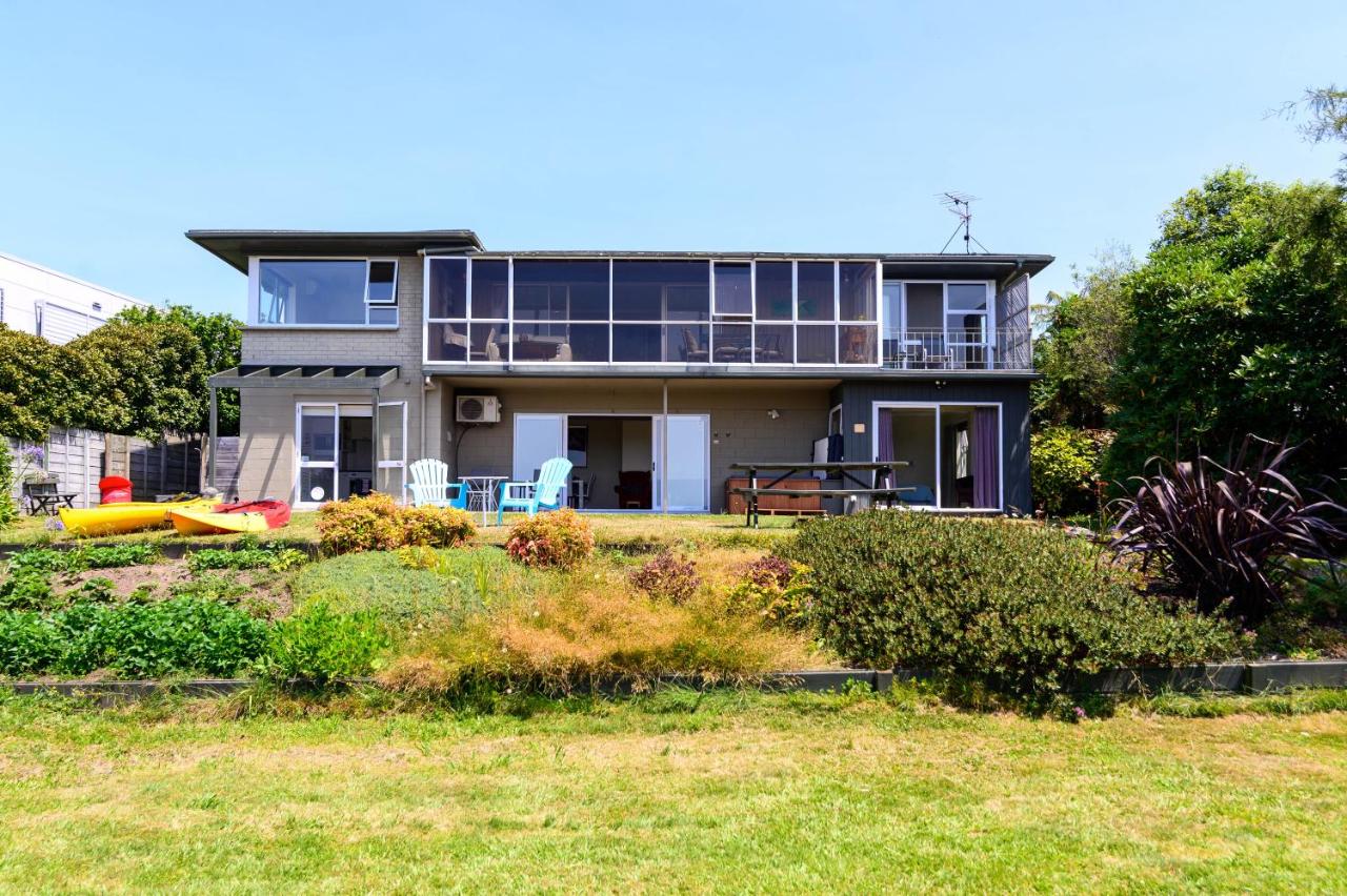 Camera Familiare con Vista Lago