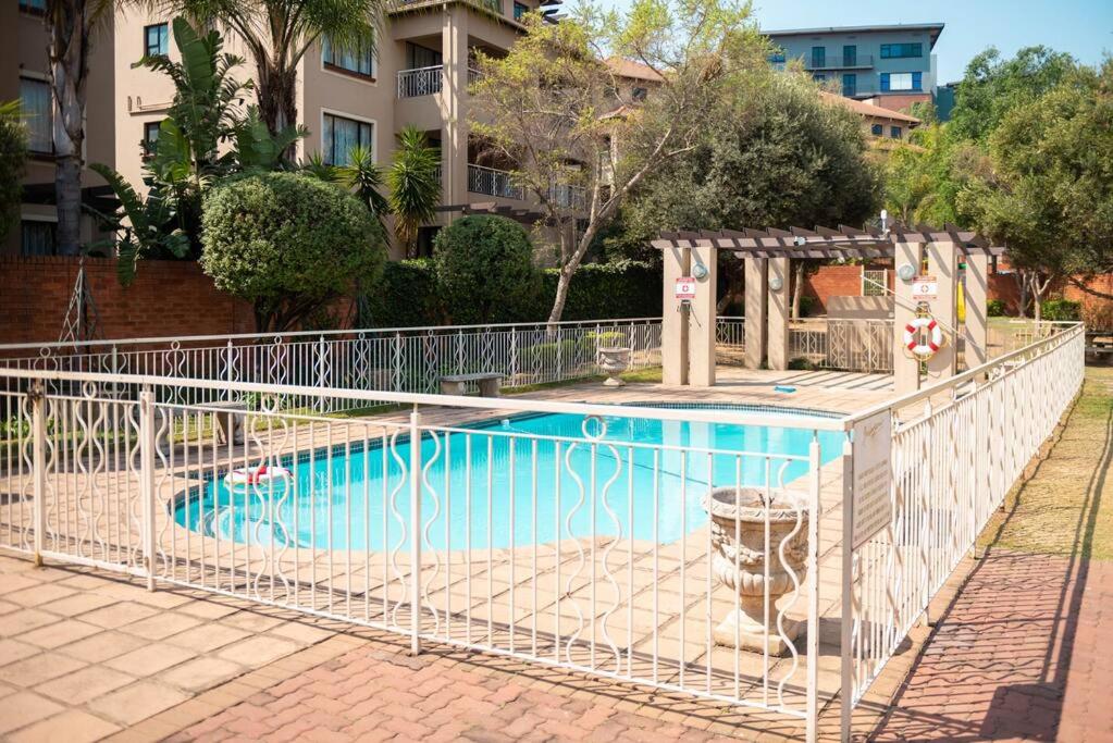 Stunning 2 bed modern apartment - Chambres d’hôtes