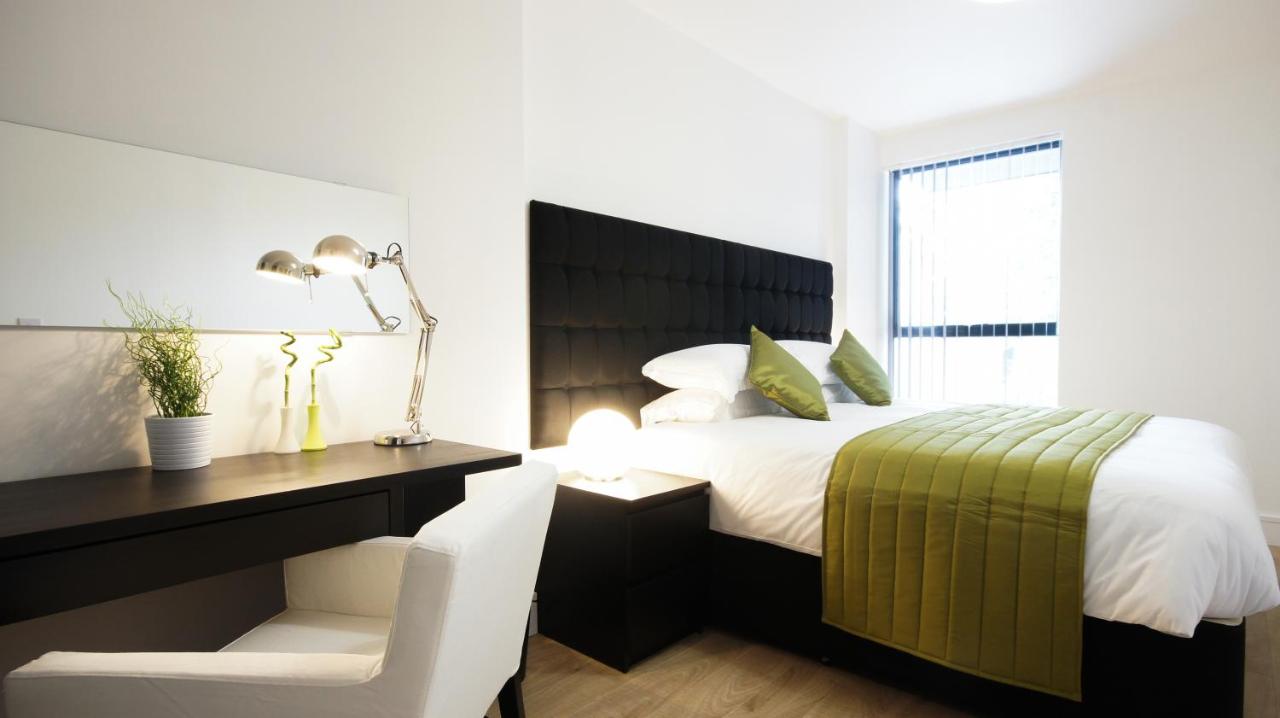 B&B London - Andora Apartments - Bed and Breakfast London