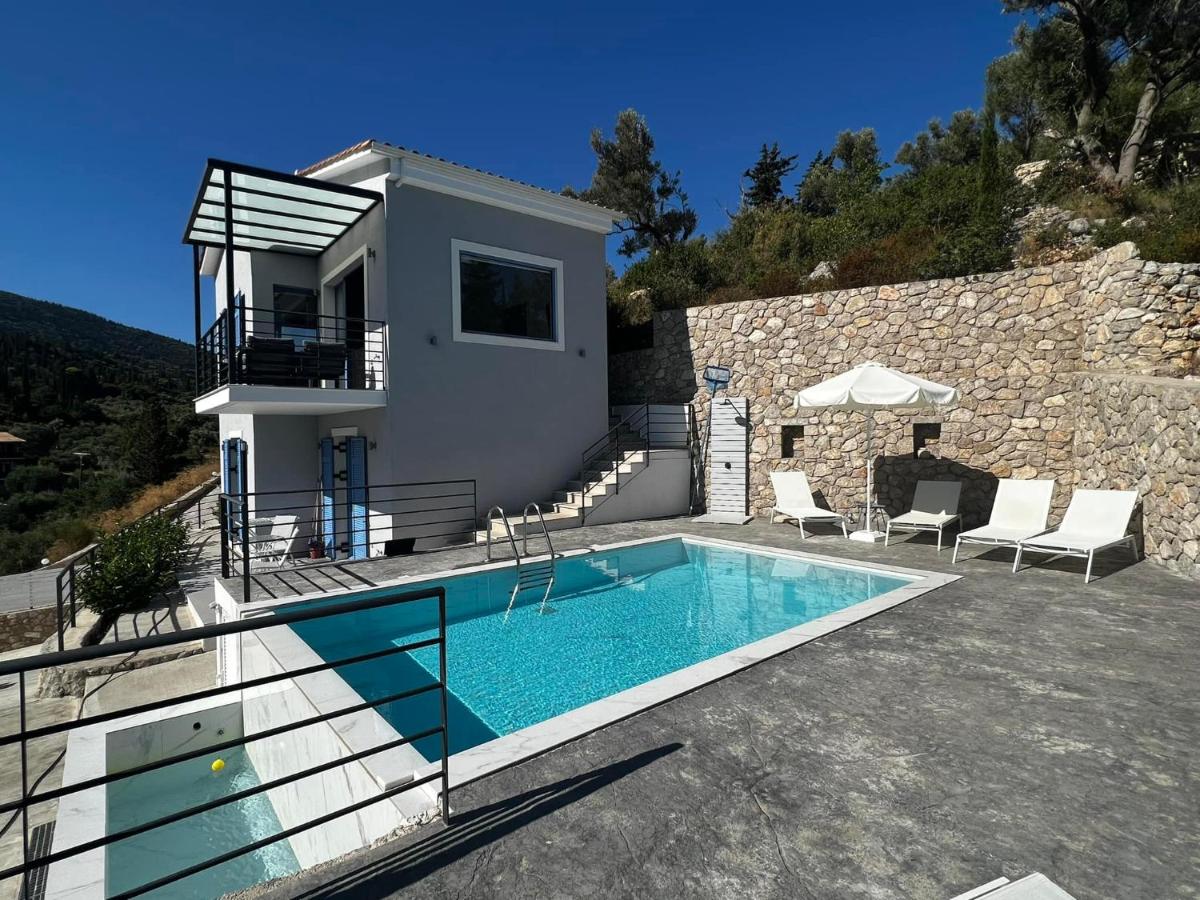 Katerinas Village Supreme Villas with private pool - B&B Ágios Nikítas