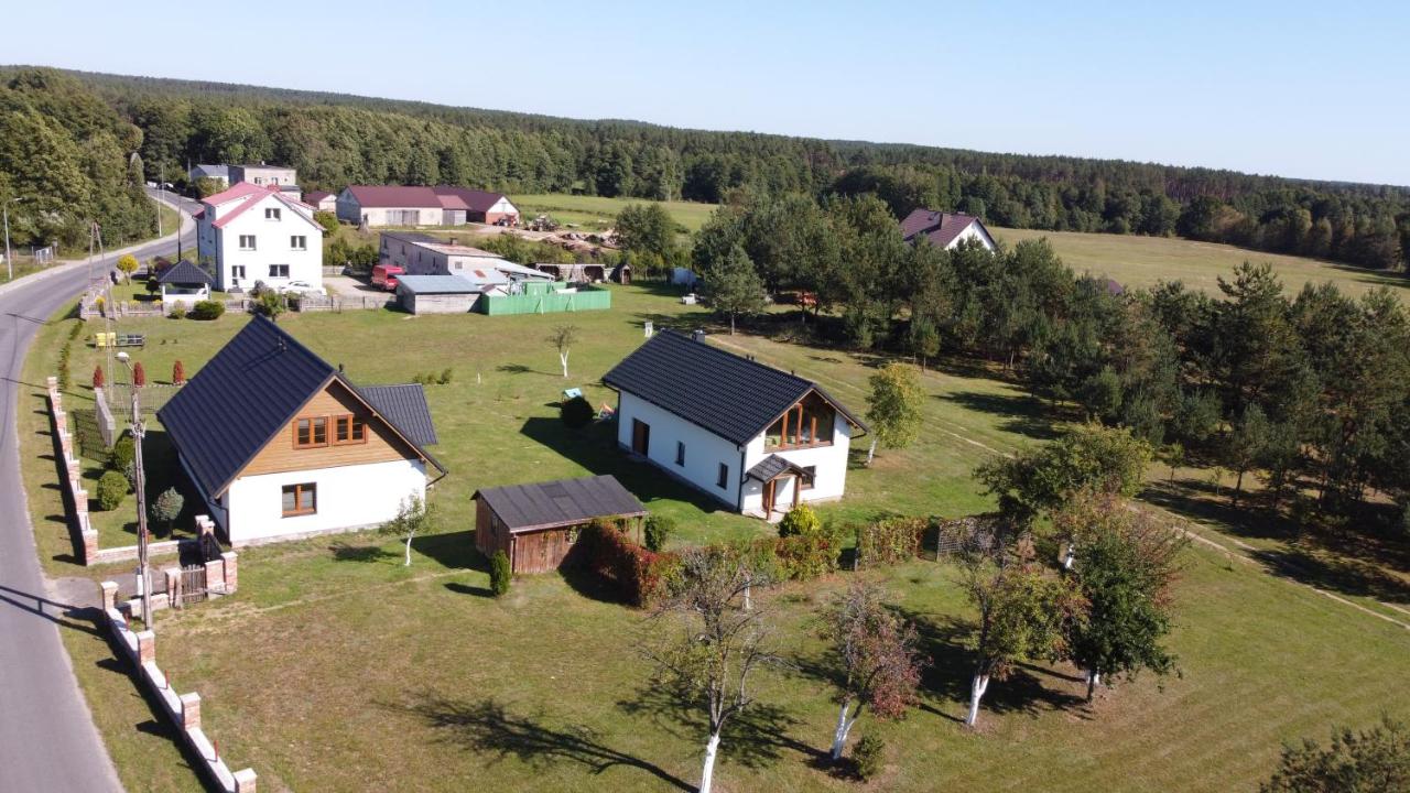 Domek całoroczny na Kaszubach Bliźniak - B&B