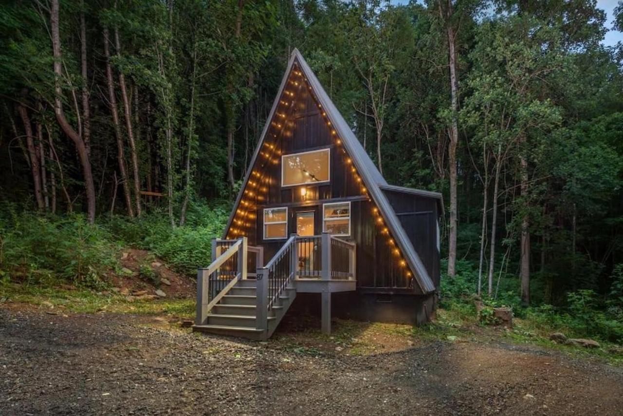 Spacious A-Frame! 15 min. From Downtown Asheville! - B&B Swannanoa