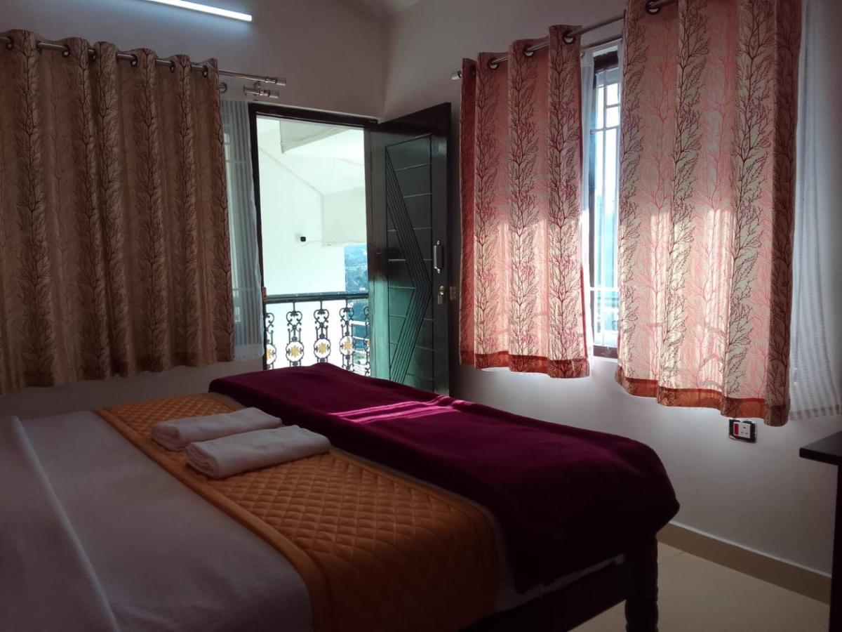 Habitación Doble Pequeña