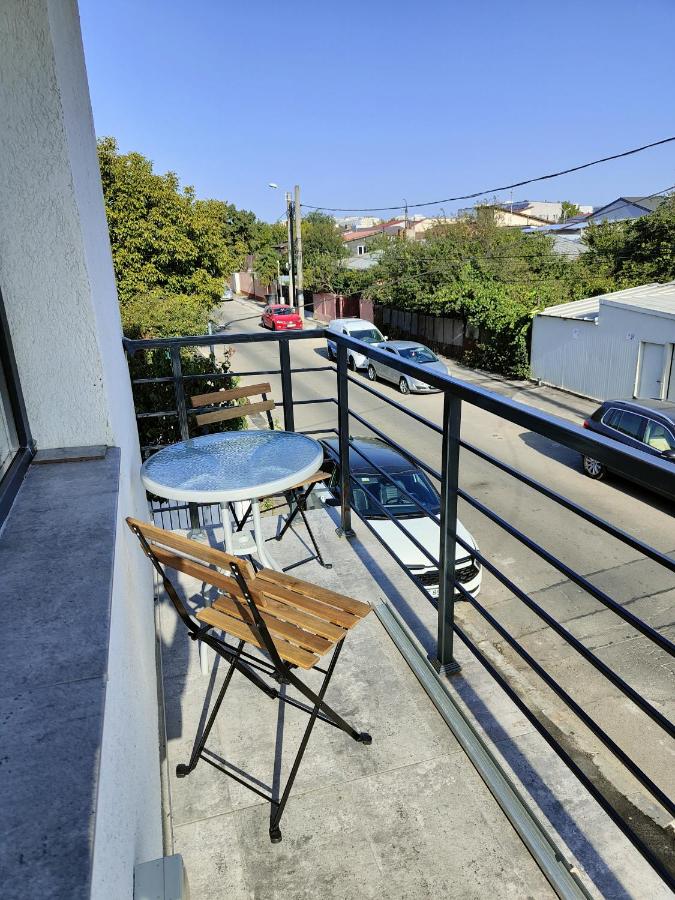 2 Rooms Apartment I love Tea - B&B Bucharest