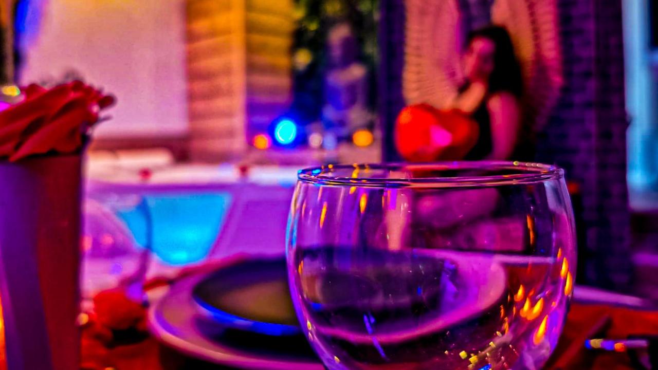 Eden SPA et Cinéma - Ferienwohnung