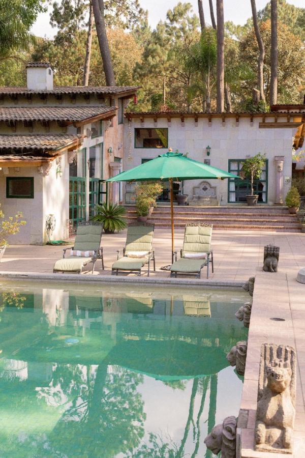 ¡Increíble casa en Avándaro para 10 personas! - Chambres d’hôtes Valle de Bravo