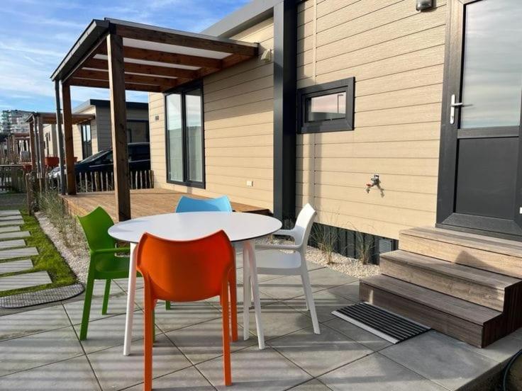 Moderne chalet met airco in Blankenberge - B&B
