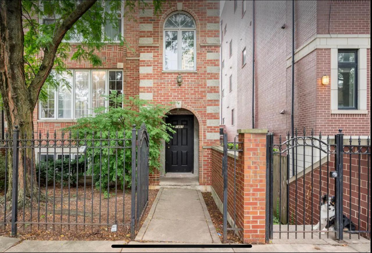 NEW! Spacious Art Deco Modern 5 BD/3BA Condo - B&B