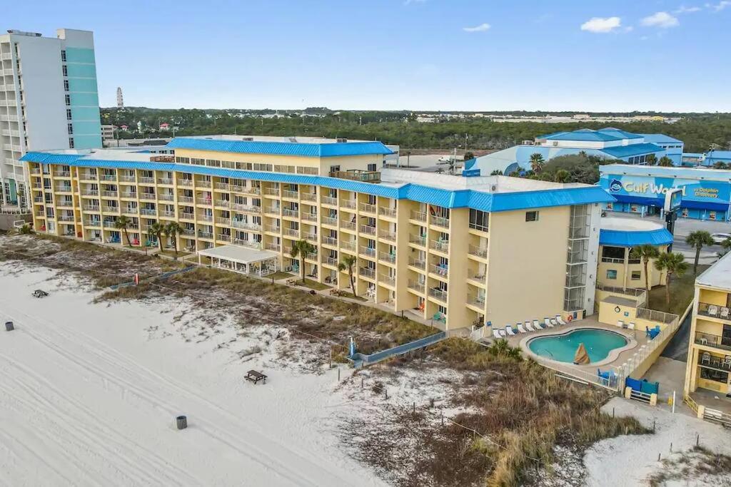 Slice o’ Paradise - Gulf Front! Walk to Pier Park - Bed and Breakfast Panama City Beach