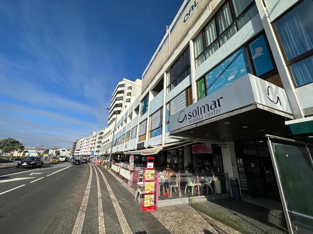 Solmar Sunset Place - heart of Ponta Delgada with Ocean & Sunset views - B&B