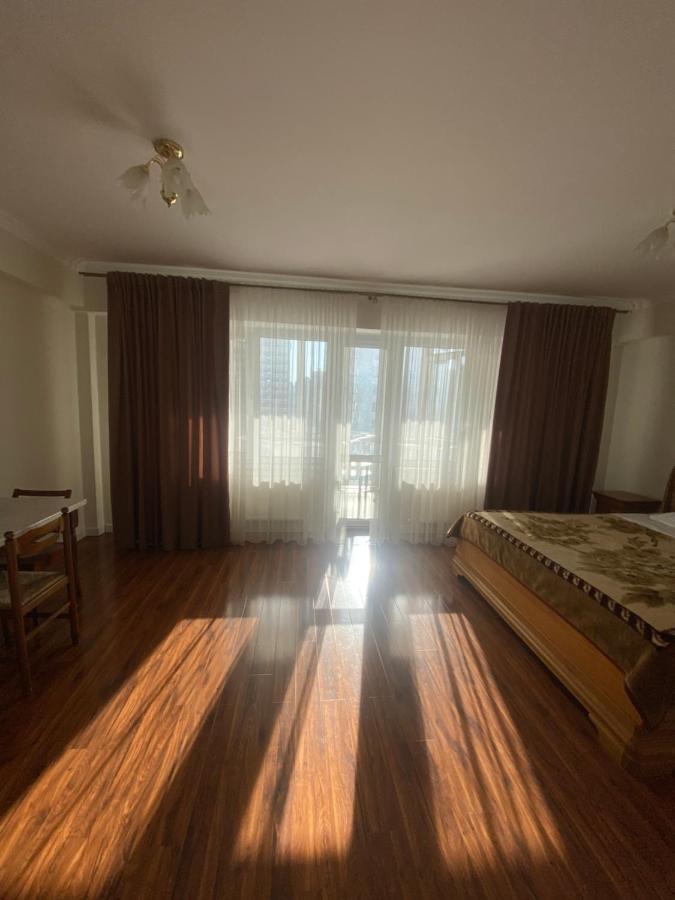 Appartement avec 2 chambres en centre ville - Bed and Breakfast