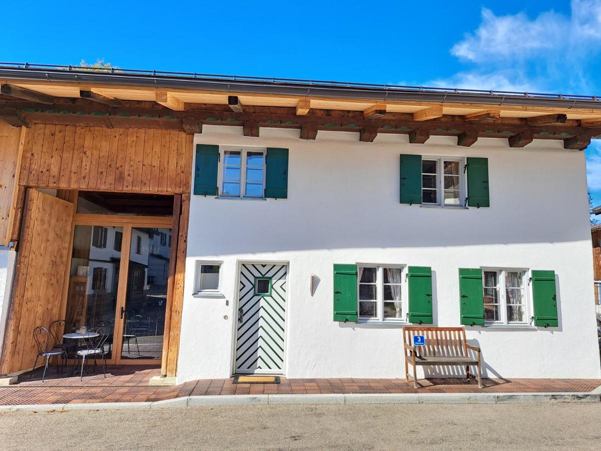 Neu! Ferienwohnungen im Lüftlmalereck, Hennalahaus - Ferienwohnung