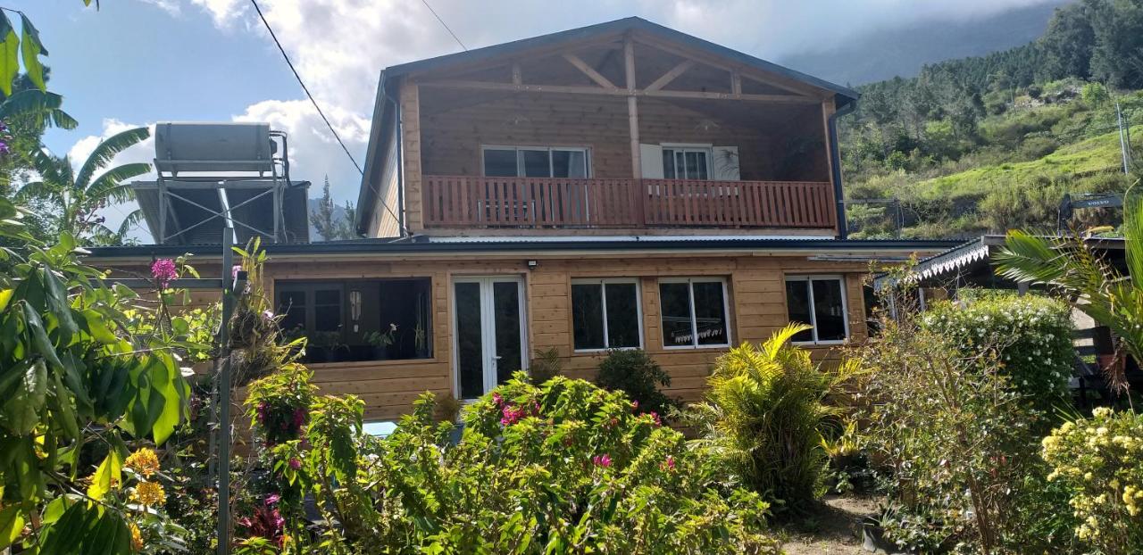 Chambre d'hôte Les Amoureux du Cirque - B&B