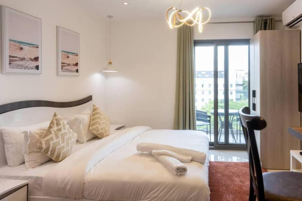 The Lennox Studio @Airport Residential - B&B Accra