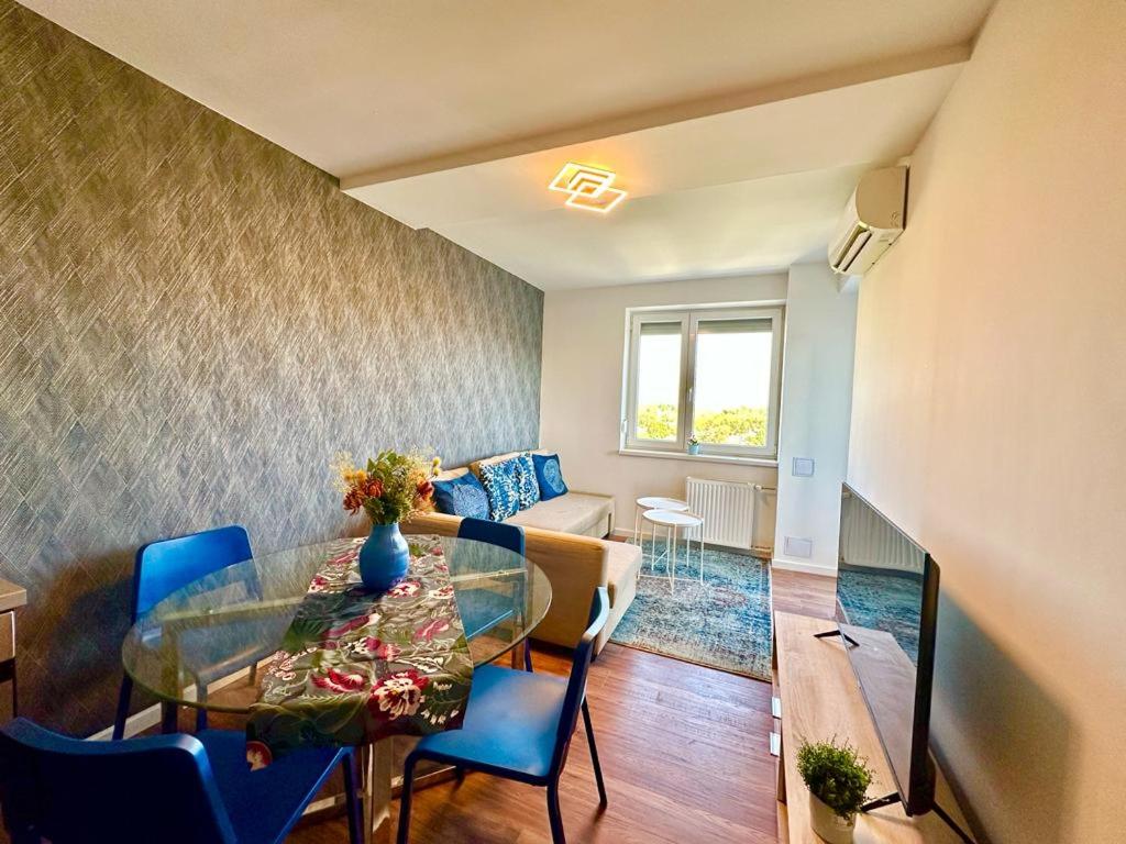 B&B Budapest - Lovely Young Panorama Apartment 01 #Danube #balcony #freeparking - Bed and Breakfast Budapest