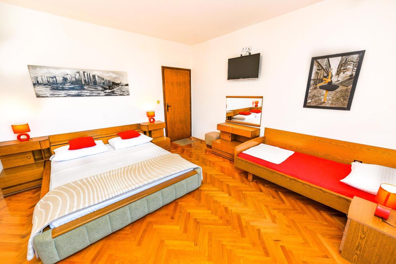 Apartamento de 2 dormitorios