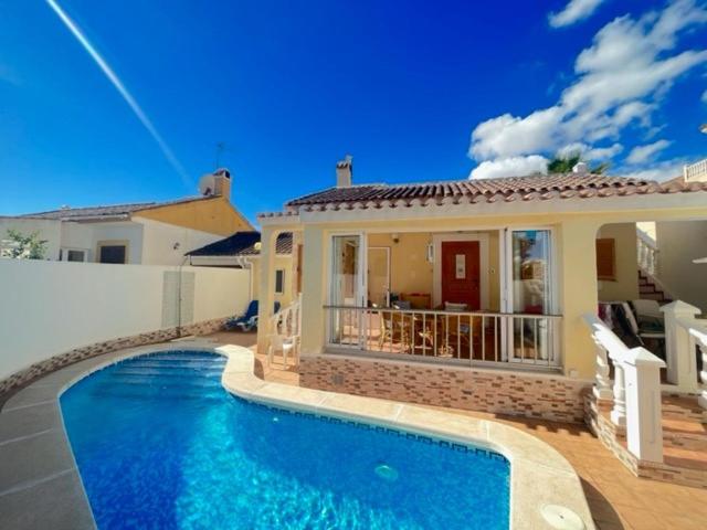 Villa Limon Playa Flamenca - B&B
