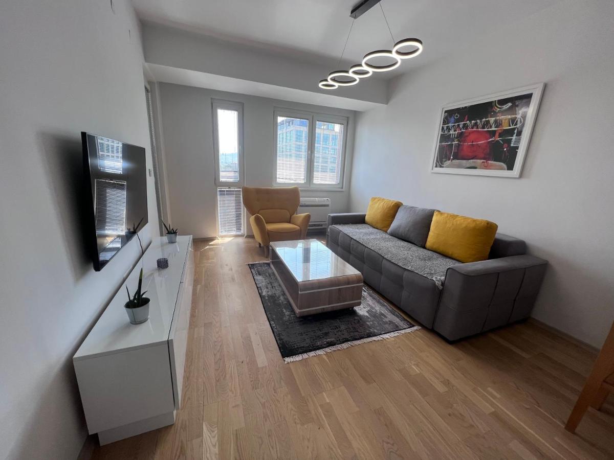Urban Apartment Skopje - Ferienwohnung