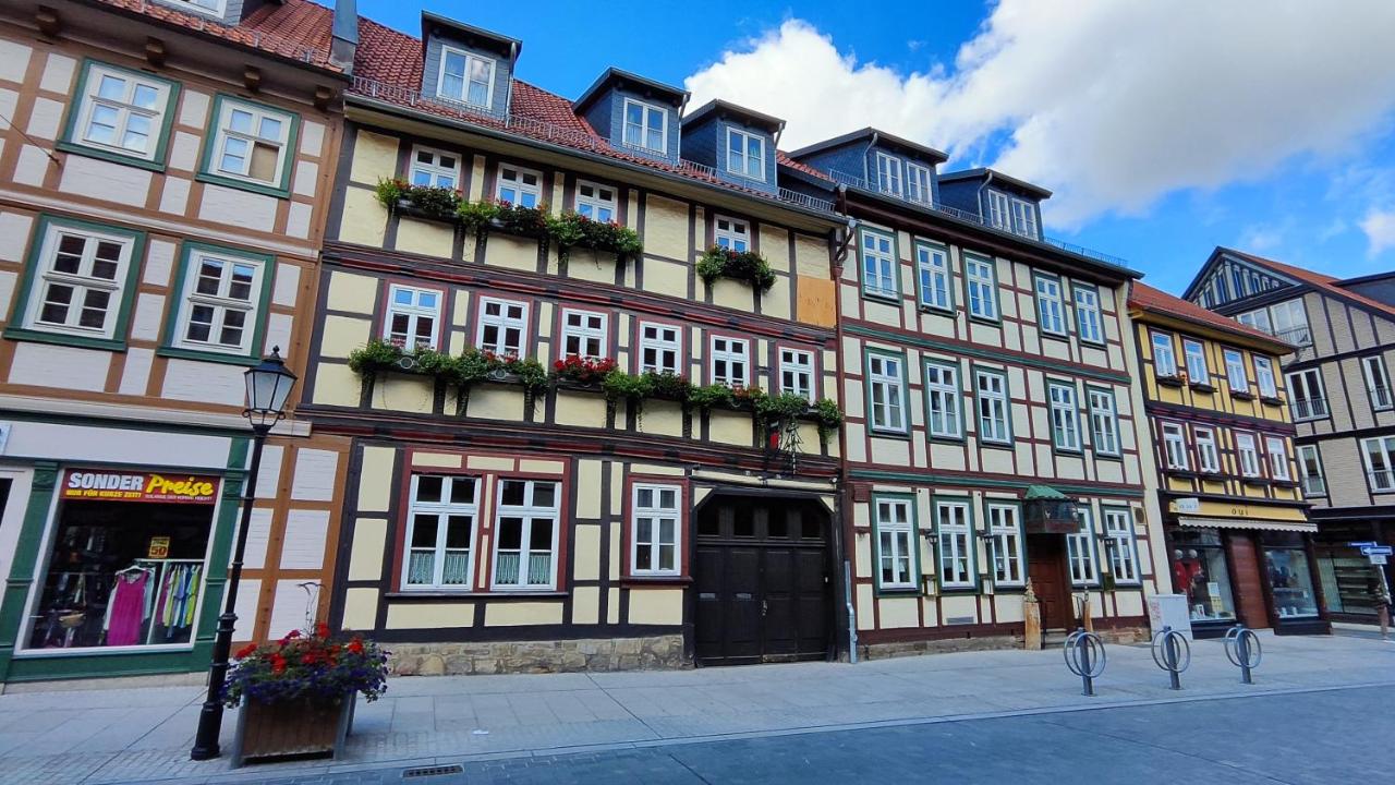 B&B Wernigerode - Traditions - Hotel "Zur Tanne" - Bed and Breakfast Wernigerode