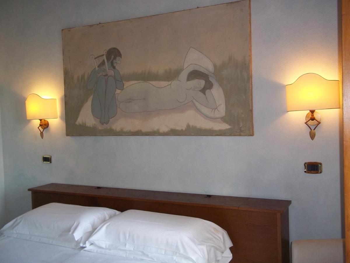 Two Connecting Double Rooms - Annex