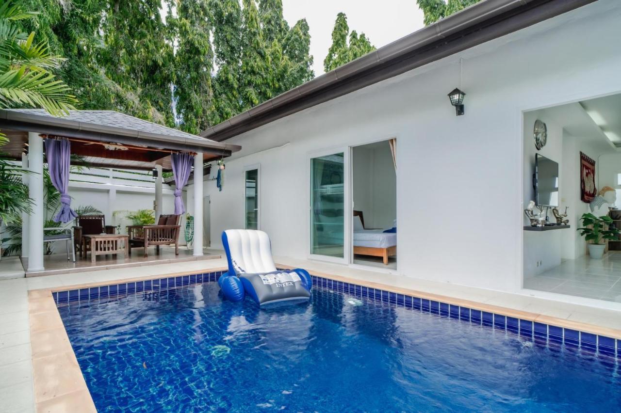 Jasmine Pool Villa in Nai Harn - B&B