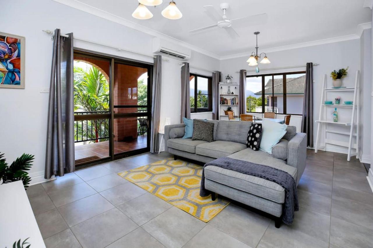 B&B Cairns - On the Esplanade 7 - Bed and Breakfast Cairns