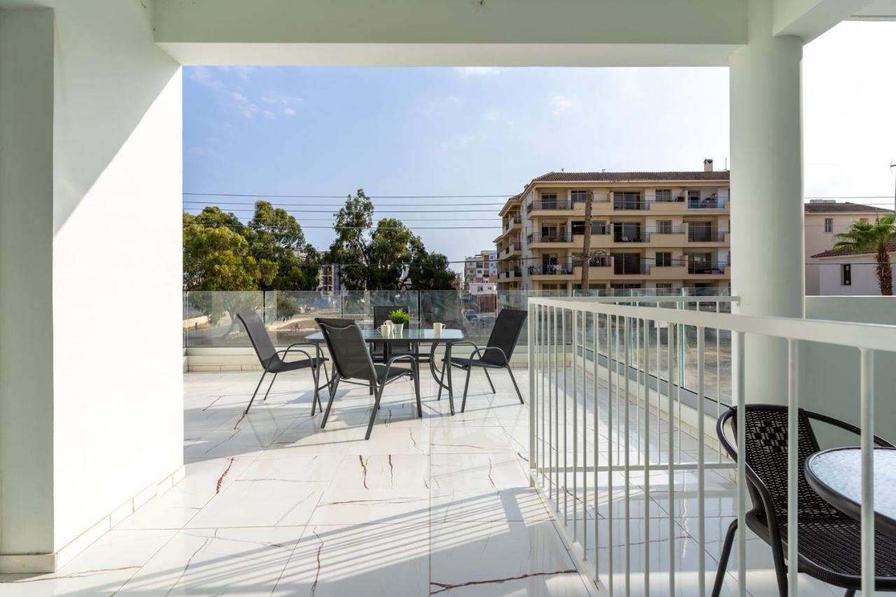 Artemis 1-Bedroom Apartment in Larnaca - B&B Larnaka