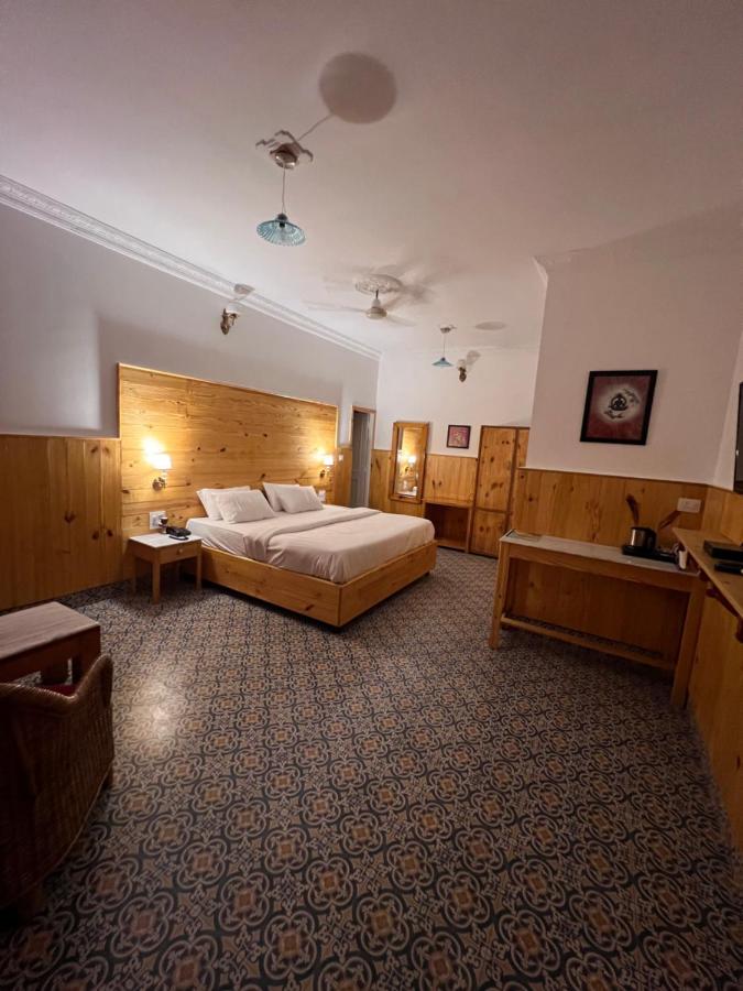 B&B Dehradun - hotel saina inn - Bed and Breakfast Dehradun