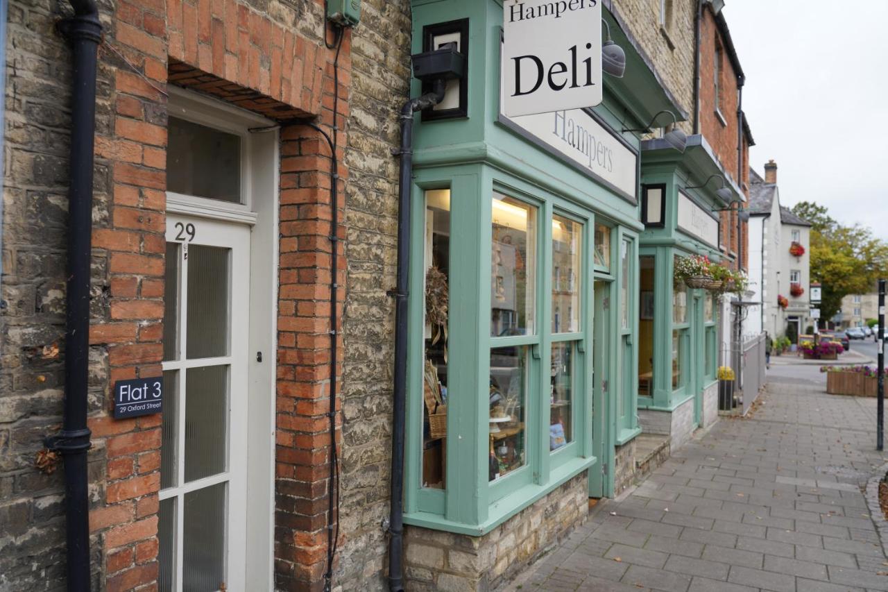 Woodstock Oxford Street- Entire Cosy Apartment- 5 mins to Blenheim Palace - Chambres d'hôtes Woodstock