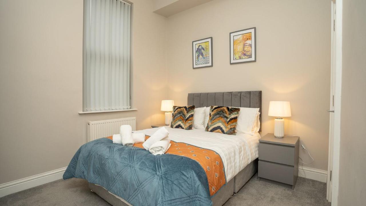 Modern 1 BDR City apartments by Belfast City Breaks - B&B