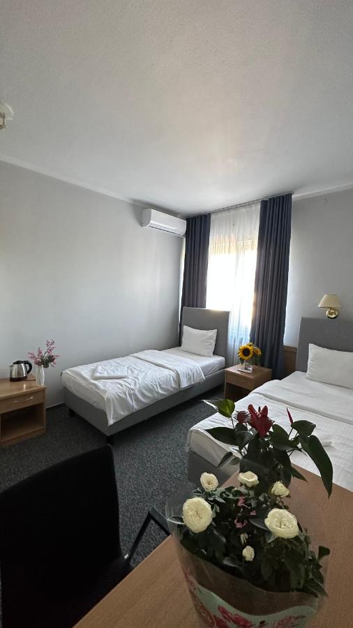 Economy Tweepersoonskamer met 2 Aparte Bedden