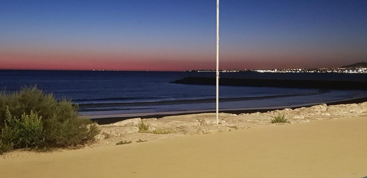 Apart Praia da Costa da Caparica - B&B