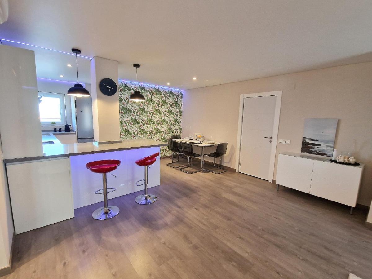 Emerald Apartment - Spacious Modern 2 Bedroom - Chambres d’hôtes