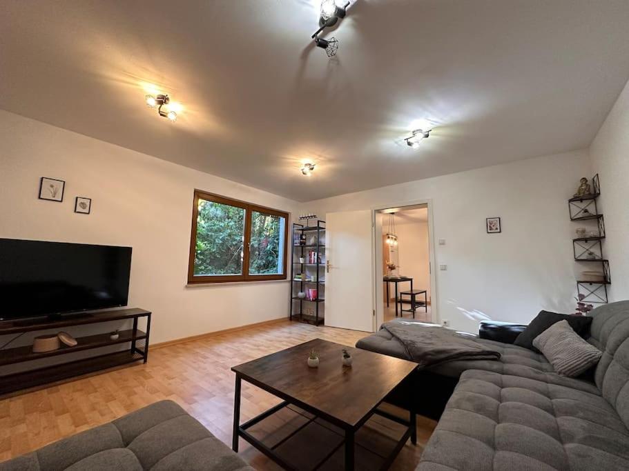 4 Personen, Zentrumsnah,EBK, Stellplatz - B&B Dresda