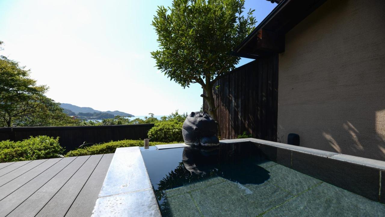 Twin Room with Tatami Area and Open-Air Hot Spring Bath, Sea View【TAKENOKO】
