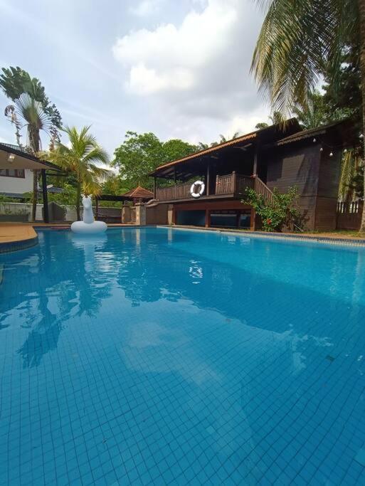 Titiwangsa9 Bungalow Pool Villa - B&B Kuala Lumpur