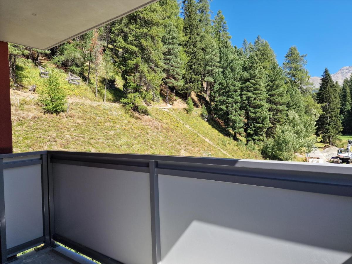 Apartments Corvatch-Sunflower - Bed and Breakfast Sankt Moritz