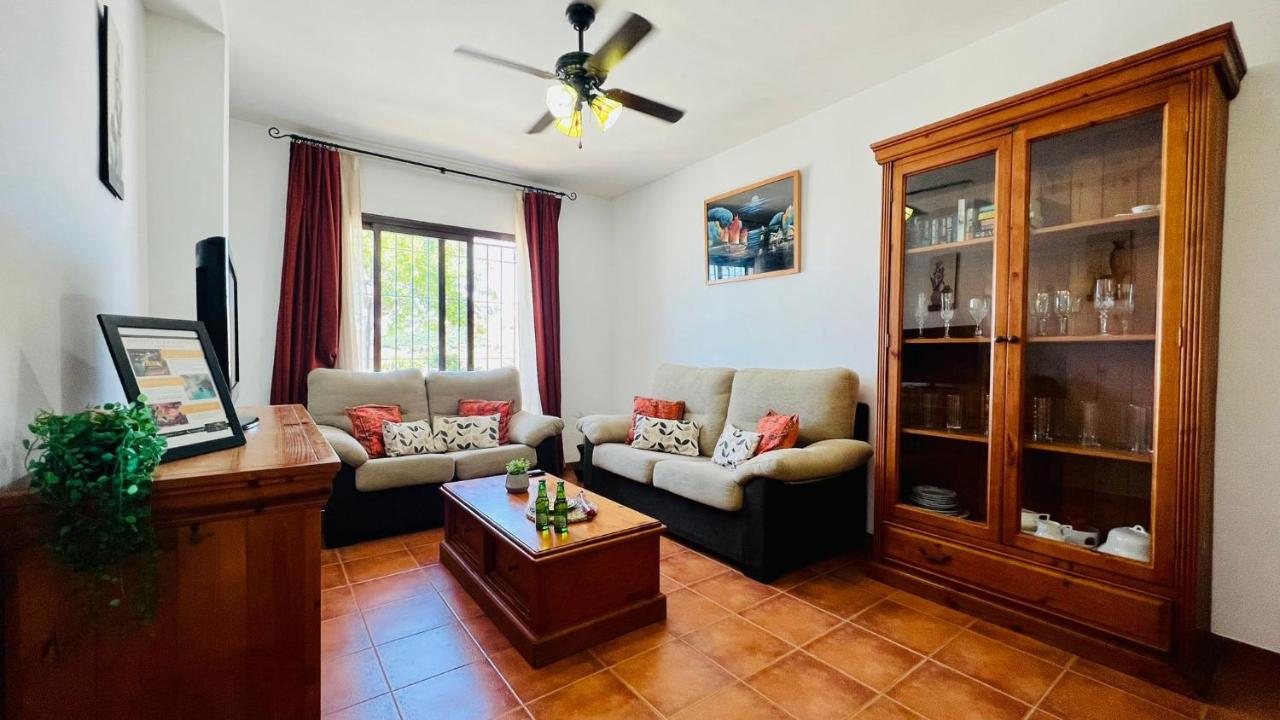 Apartamento La Fuente At Home - B&B Frigiliana