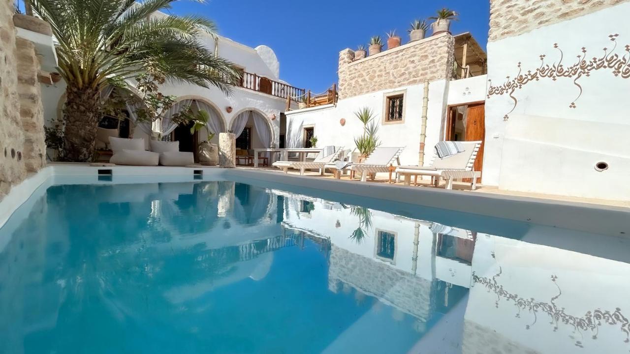 Dar Shams - Les Houchs De Djerba - B&B Erriadh