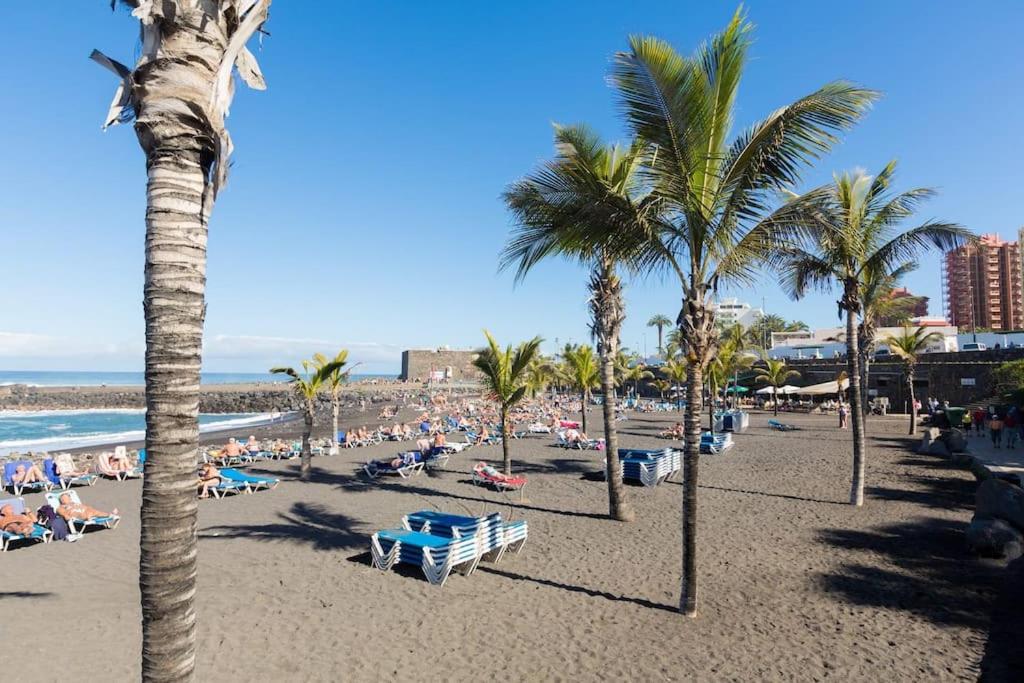 Central studio with sea view balcony! - B&B Puerto de la Cruz