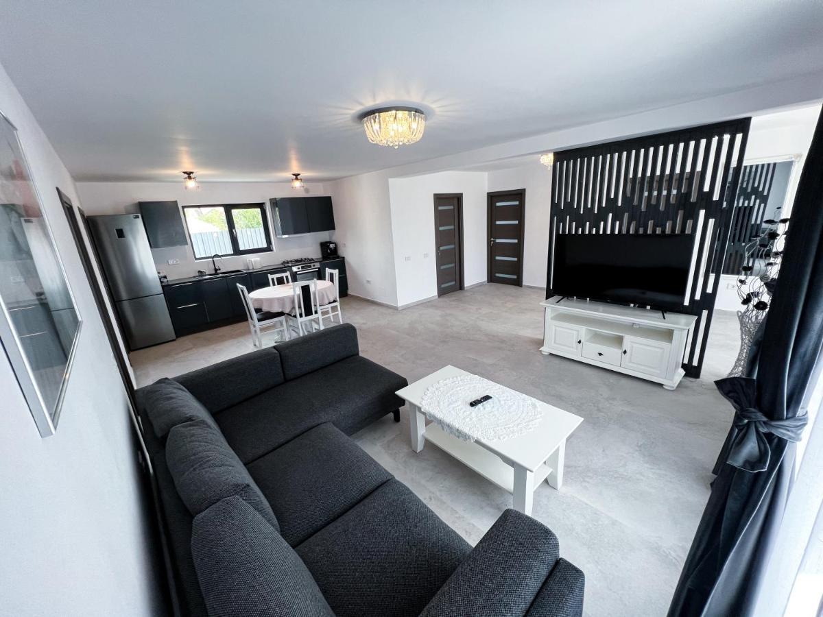 Casa Maya - B&B Curtea de Argeş