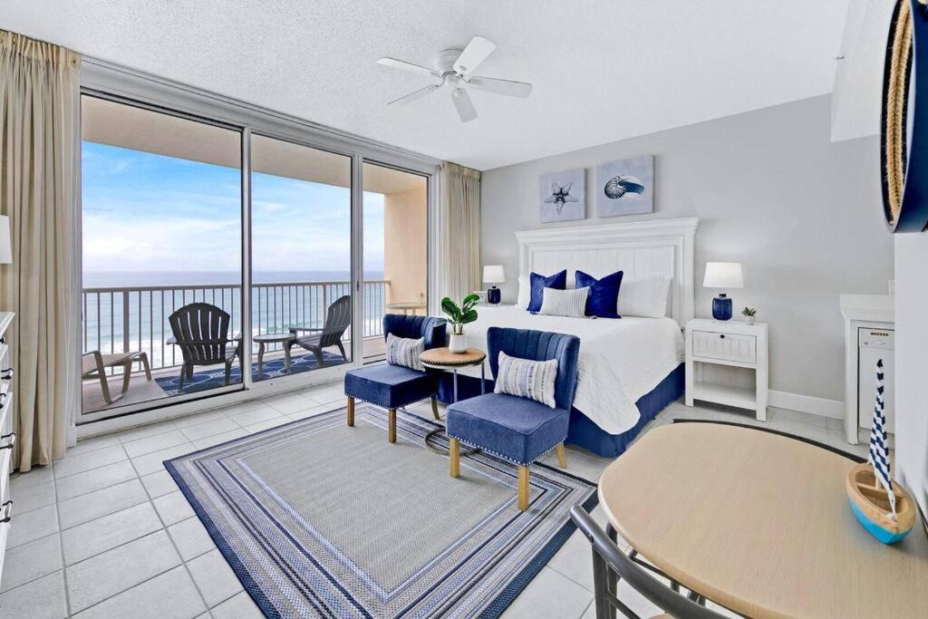 Beachfront Condo #712 at Majestic Beach Resort - B&B Panama City Beach