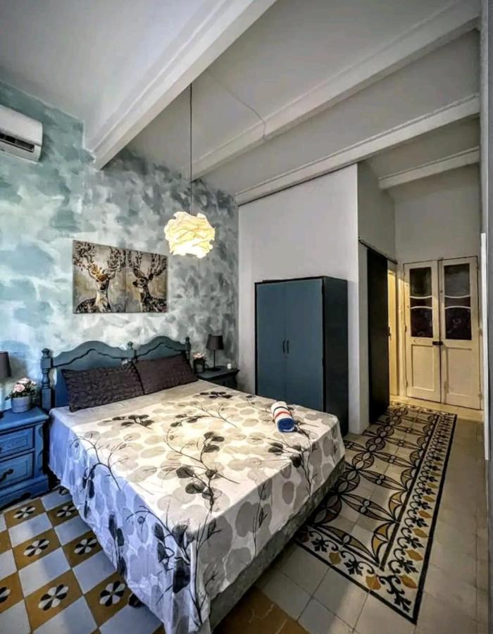 B&B Sliema - Townhouse 88 cloudy room - Bed and Breakfast Sliema