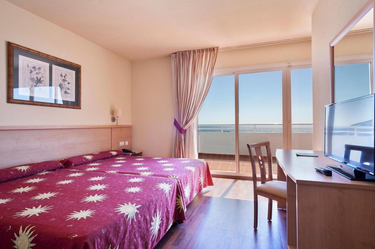 Standard Double Room with Sea View (2  Adults)