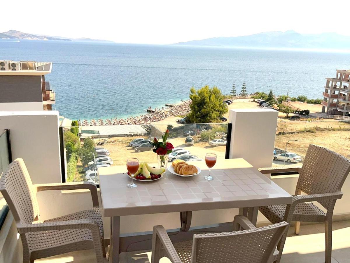 Apartment mit Meerblick