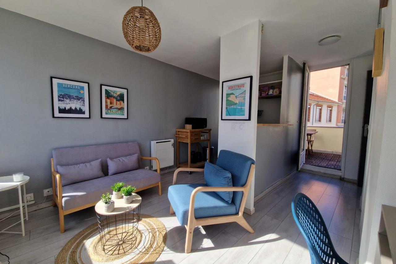 #E0 View on the Bastille Alsace Lorraine Terrace - B&B