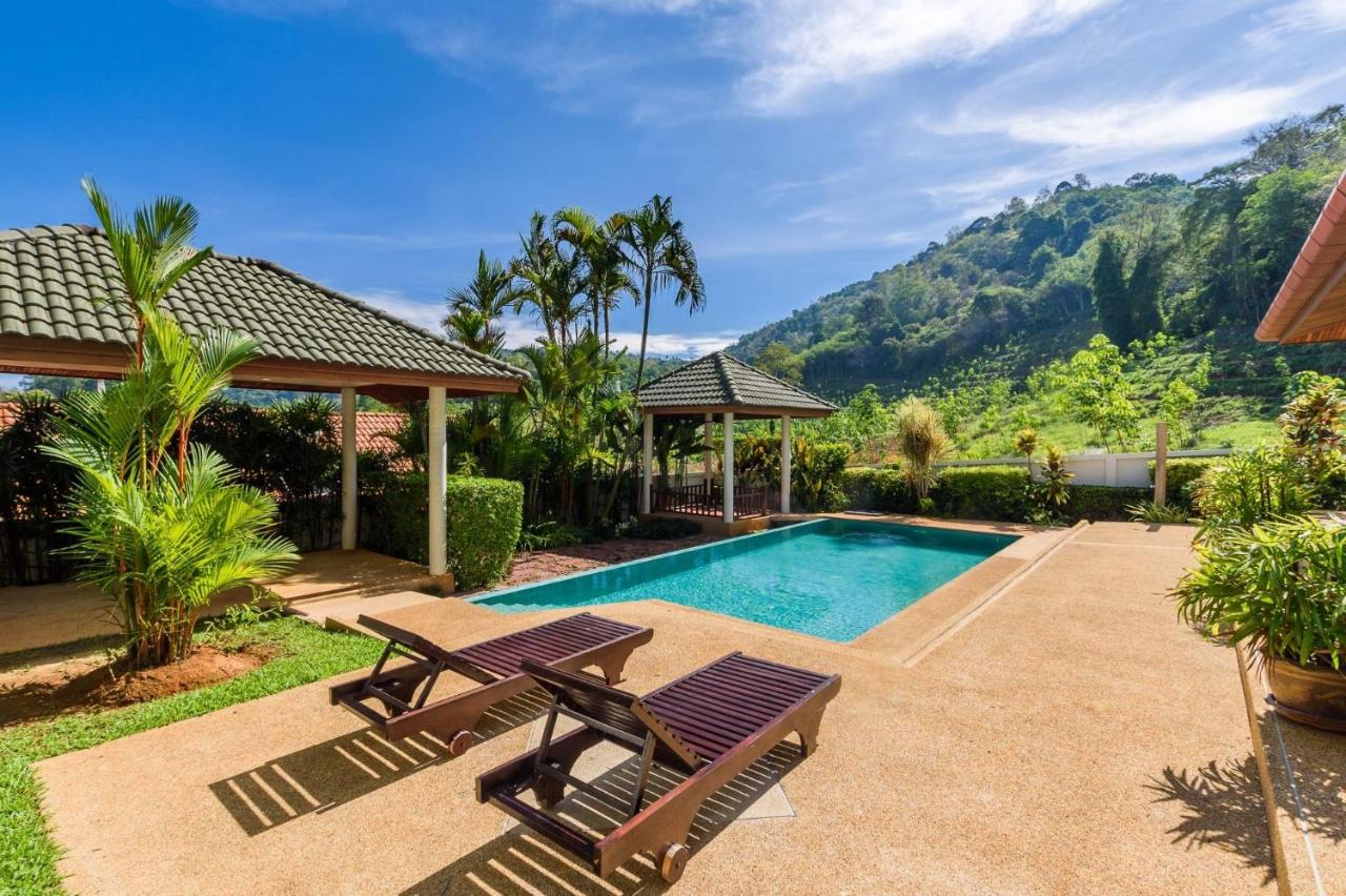 Aster Pool Villa - B&B