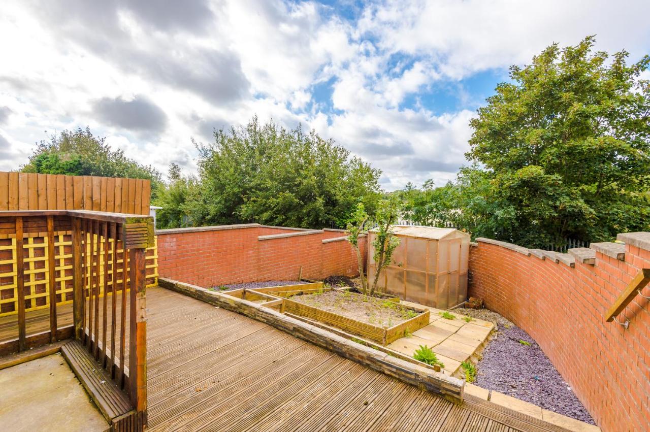 Stylish 3 Bedroom home close to Manchester City centre - B&B